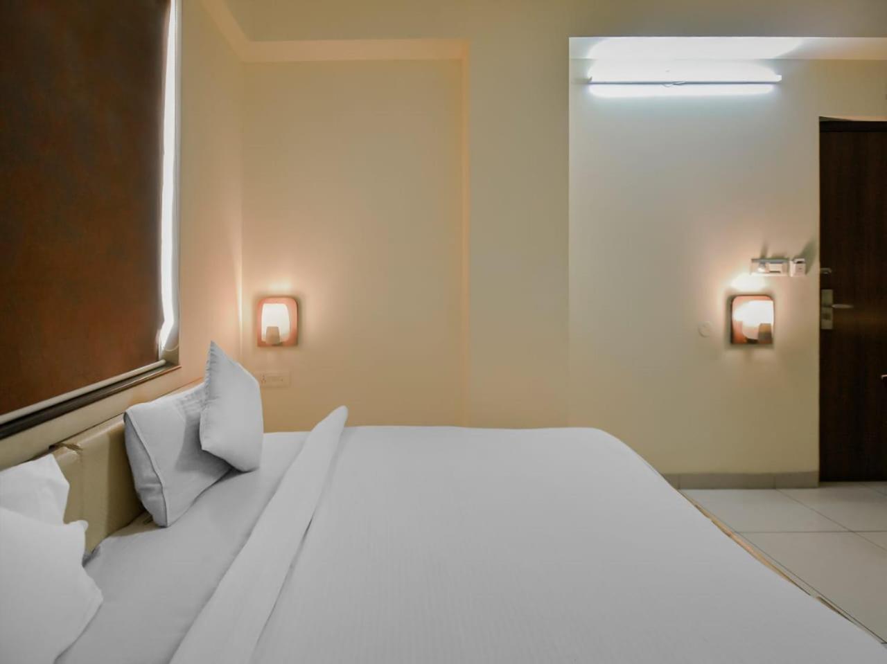 Hotel Vijaydeep Place Near Delhi Airport New Delhi Luaran gambar
