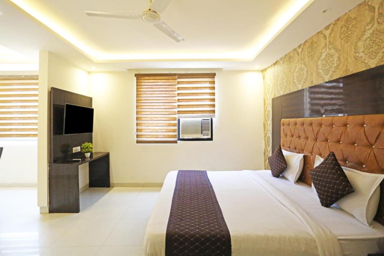 Hotel Vijaydeep Place Near Delhi Airport New Delhi Luaran gambar