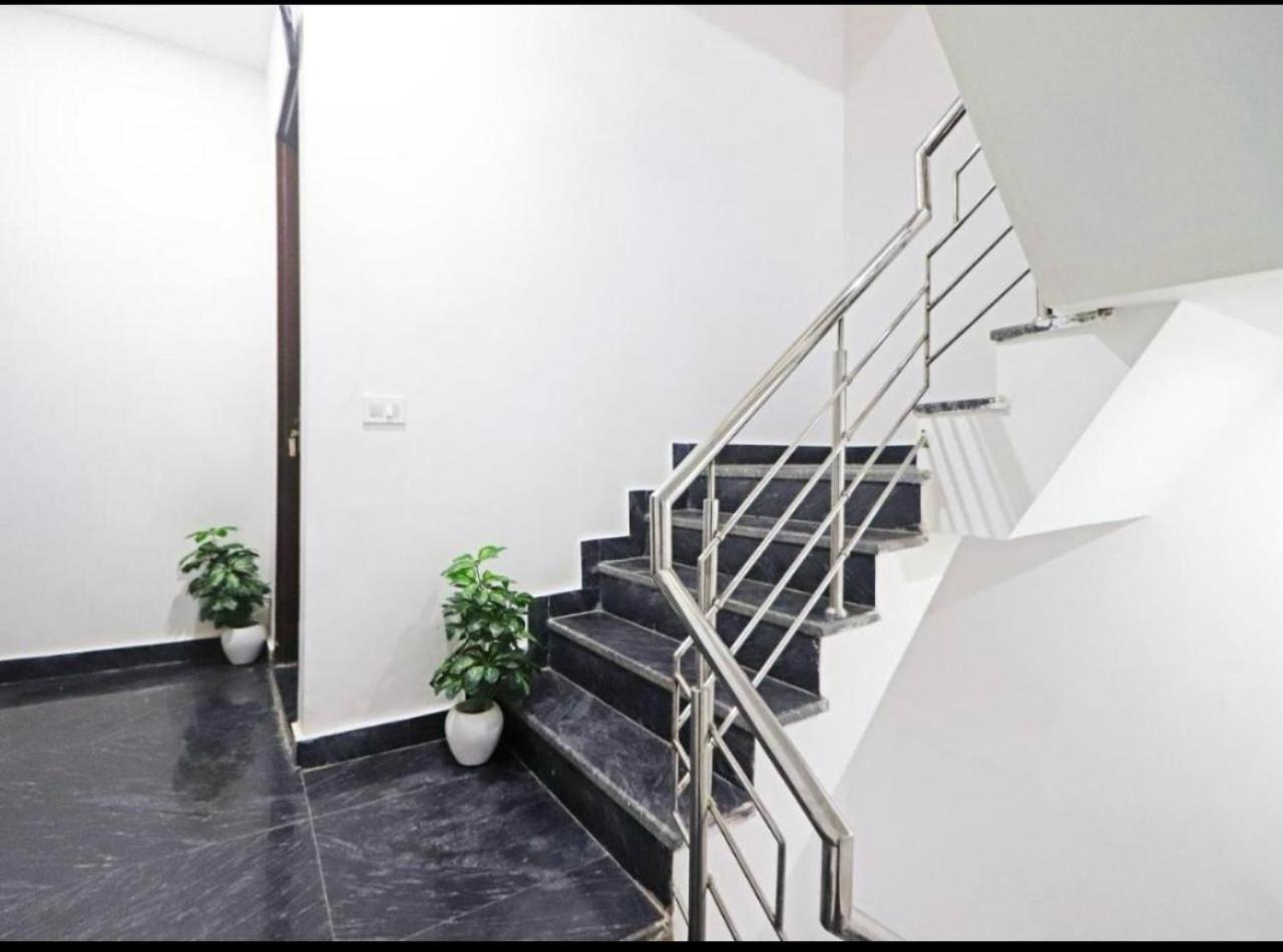 Hotel Vijaydeep Place Near Delhi Airport New Delhi Luaran gambar